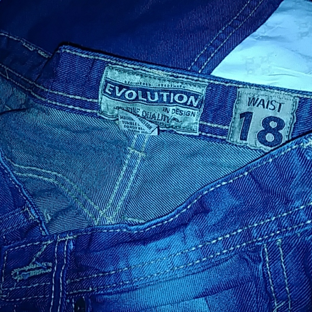 Jeans - Picture 3 of 3